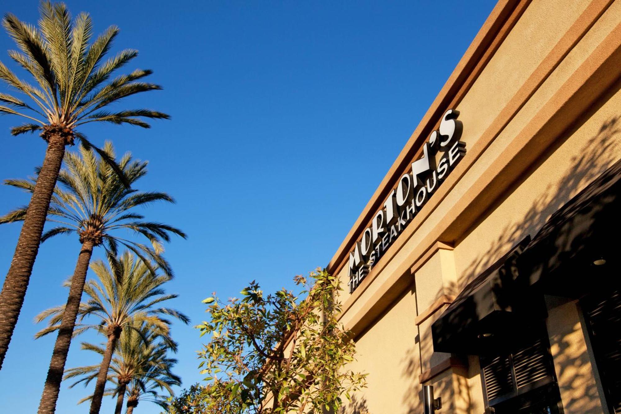 Sheraton Park Hotel At The Anaheim Resort Bagian luar foto