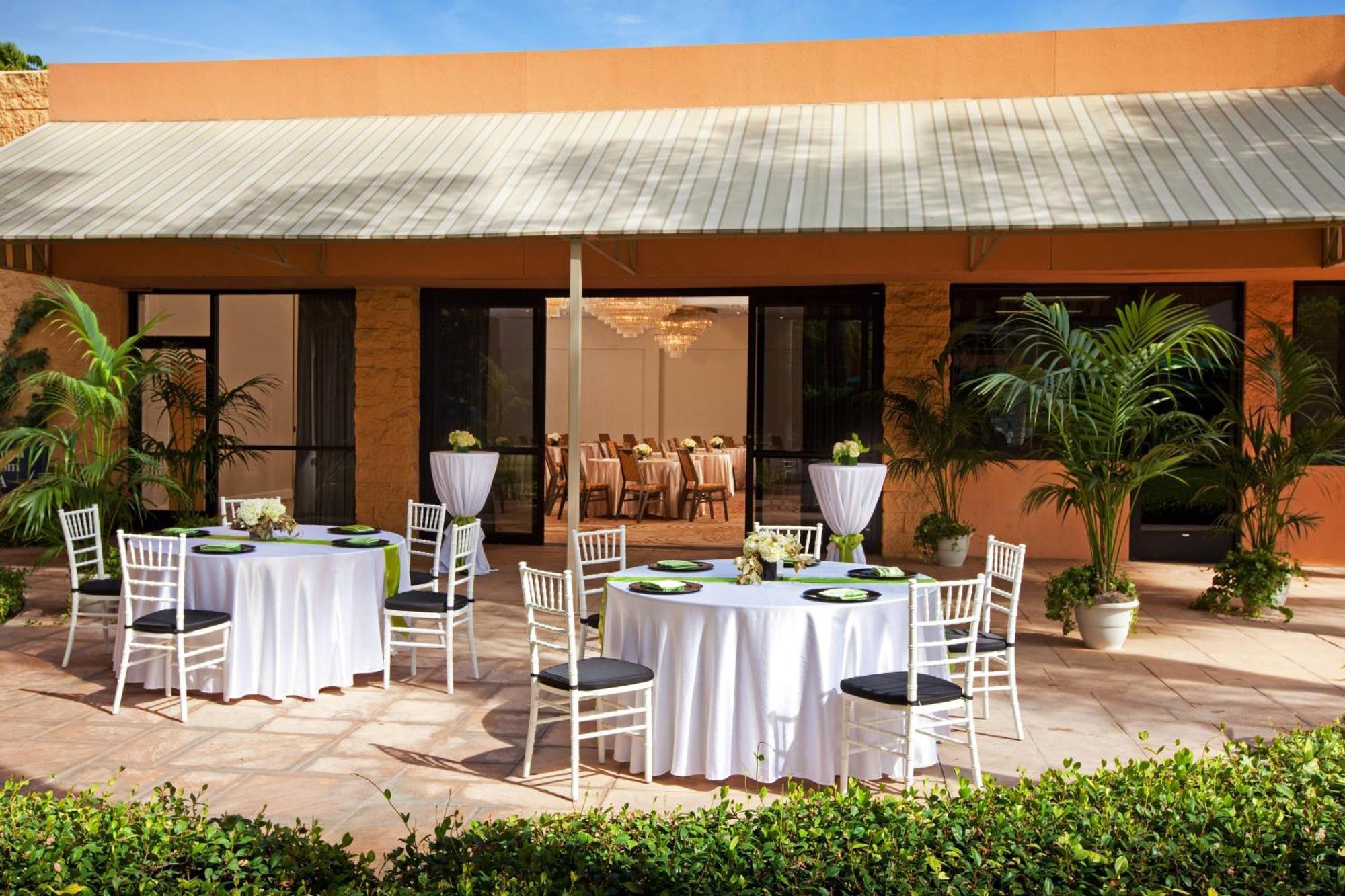 Sheraton Park Hotel At The Anaheim Resort Bagian luar foto